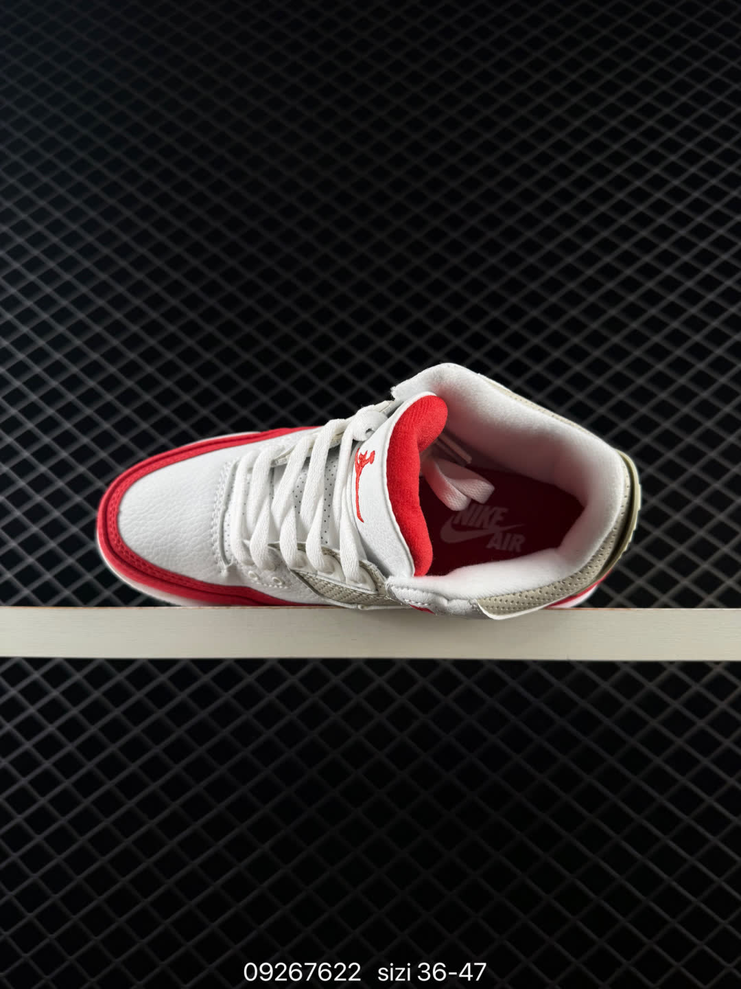 Air Jordan 3 Retro-CJ0939